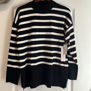 Liz Claiborne Sweater NWT